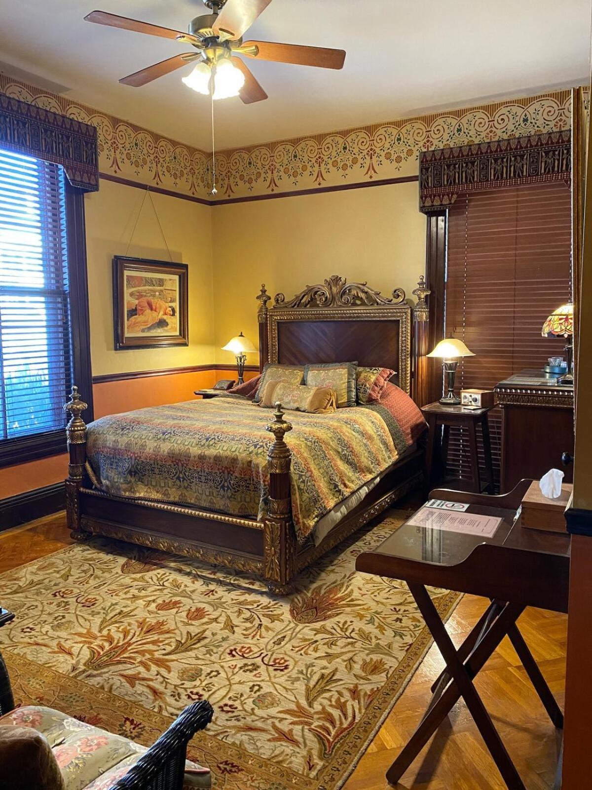 Amherst Inn מראה חיצוני תמונה