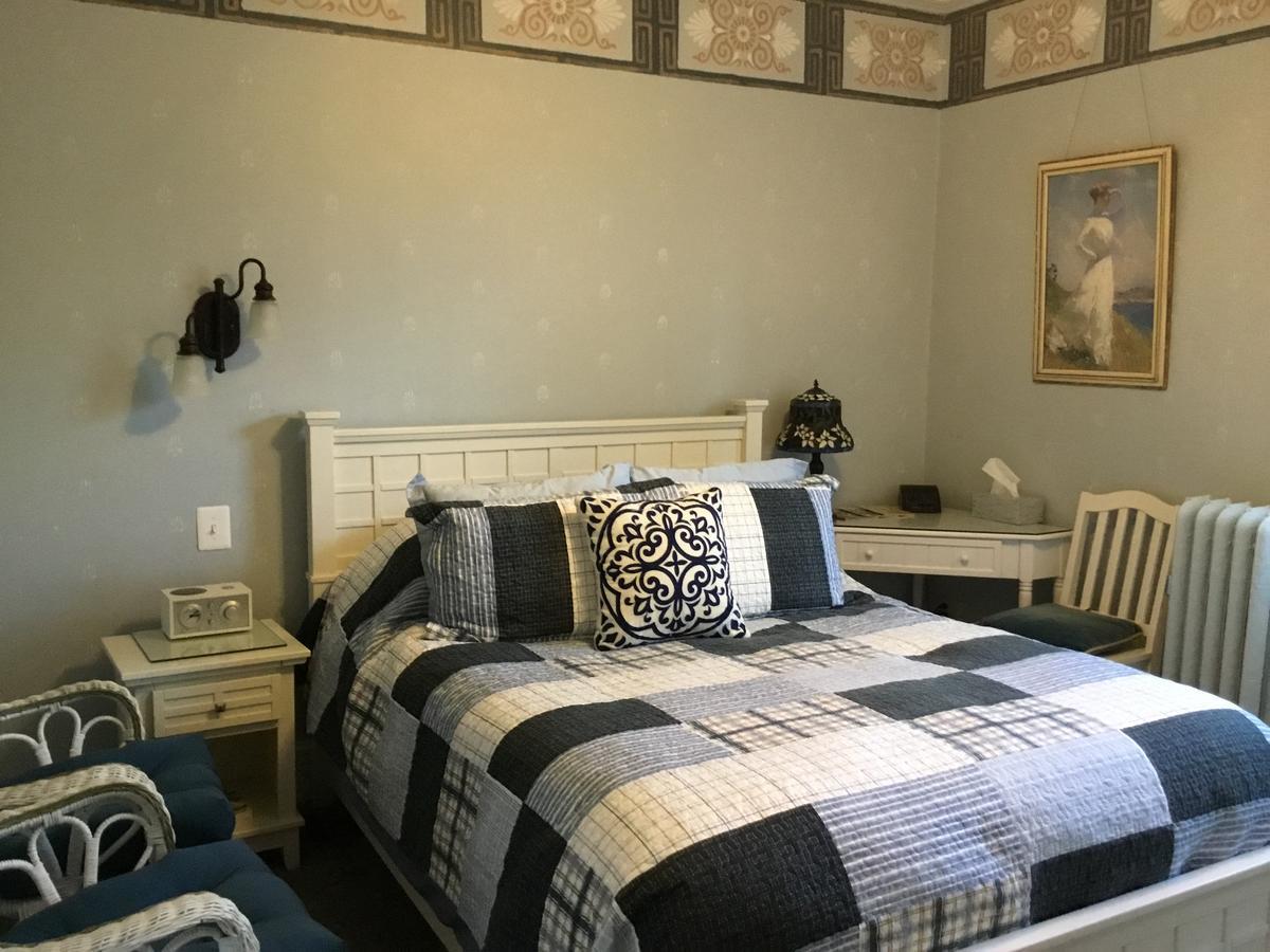 Amherst Inn מראה חיצוני תמונה